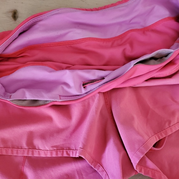Lululemon Pink Running Speed Shorts Size 8 Women's - Picture 3 of 3